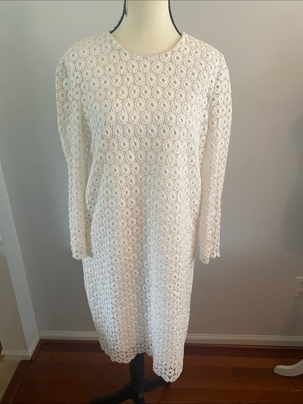 Kate Spade New York size 8 white eyelet dress